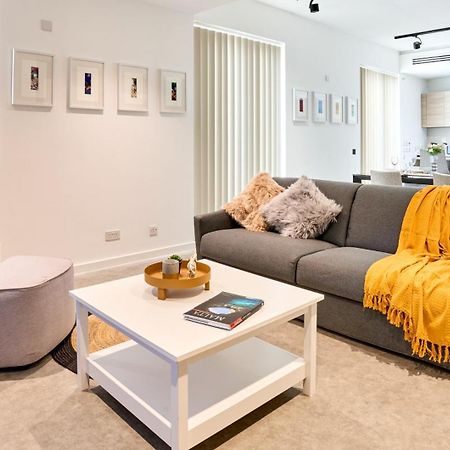 Stylish Apartment In Tigne Point Sliema Esterno foto